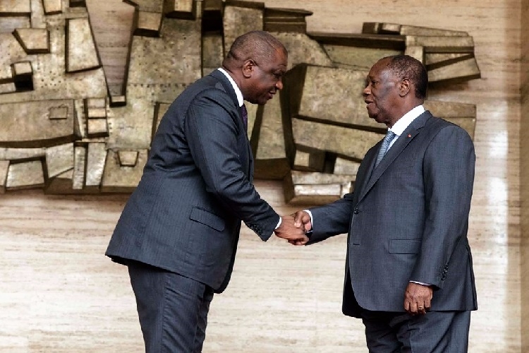 Un 3ème mandat d’Alassane Ouattara serait une imposture qui laissera des traces  	