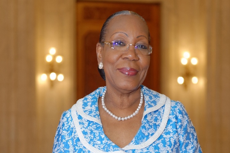 Catherine Samba Panza (ex-Présidente de la transition) : « Seule femme candidate, je veux gouverner la Centrafrique autrement »