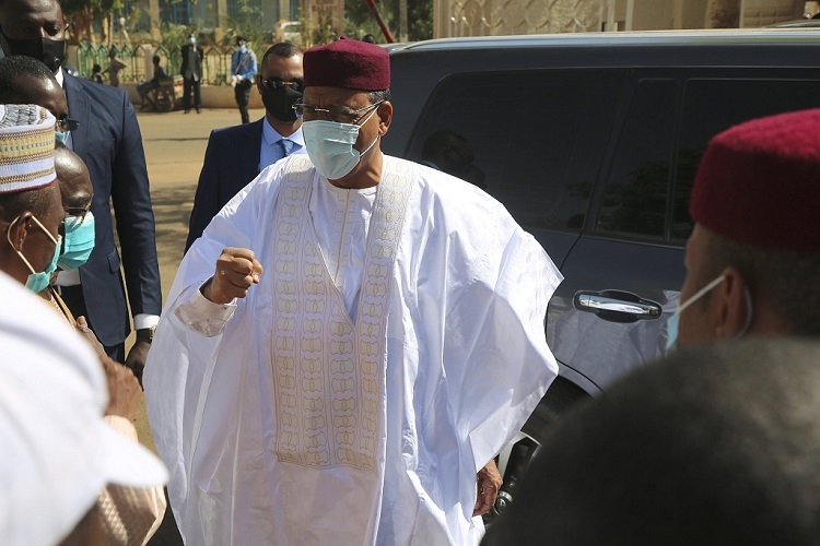 Présidentielle nigérienne : Mohamed Bazoum va-t-il succéder à Mahamadou Issoufou ?