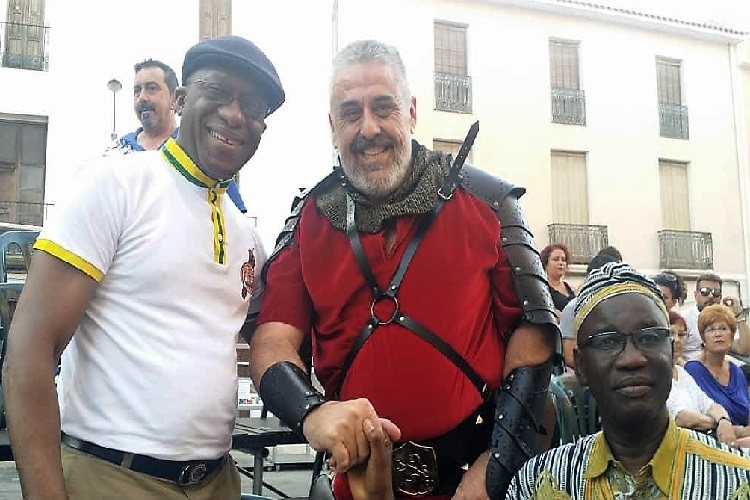 Le maire Johnwan Téké en Espagne pour le jumelage entre le Popo Carnaval de Bonoua et le Carnaval de Pego  